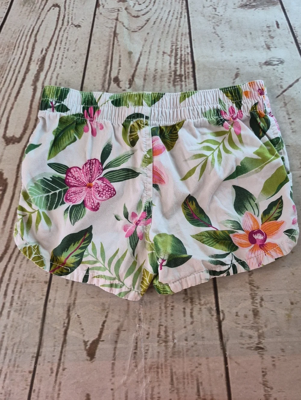 Old Navy Multicolored Floral Shorts Size S (6-7)